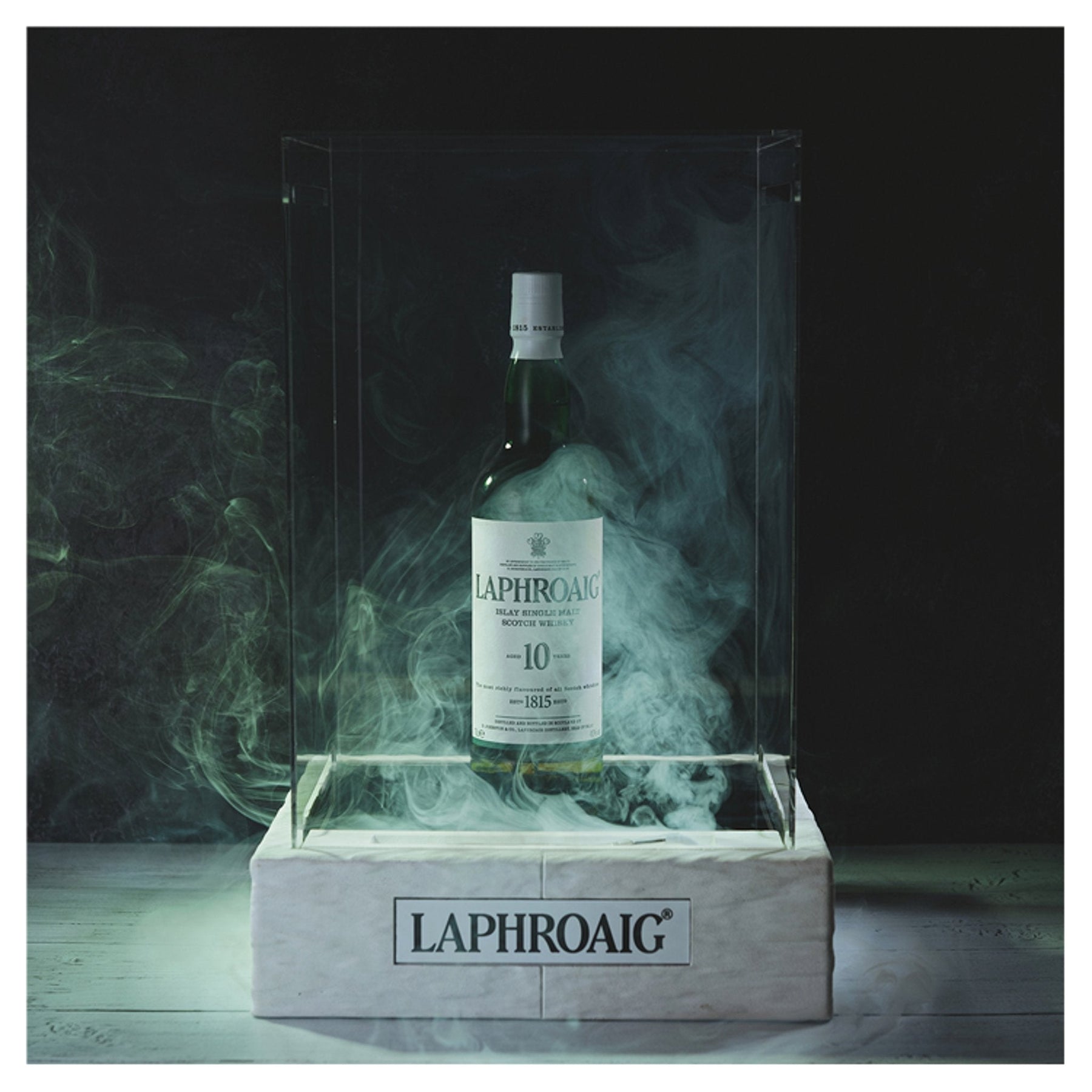 Laphroaig Islay Single Malt Scotch Whisky 10 Years Old 70cl