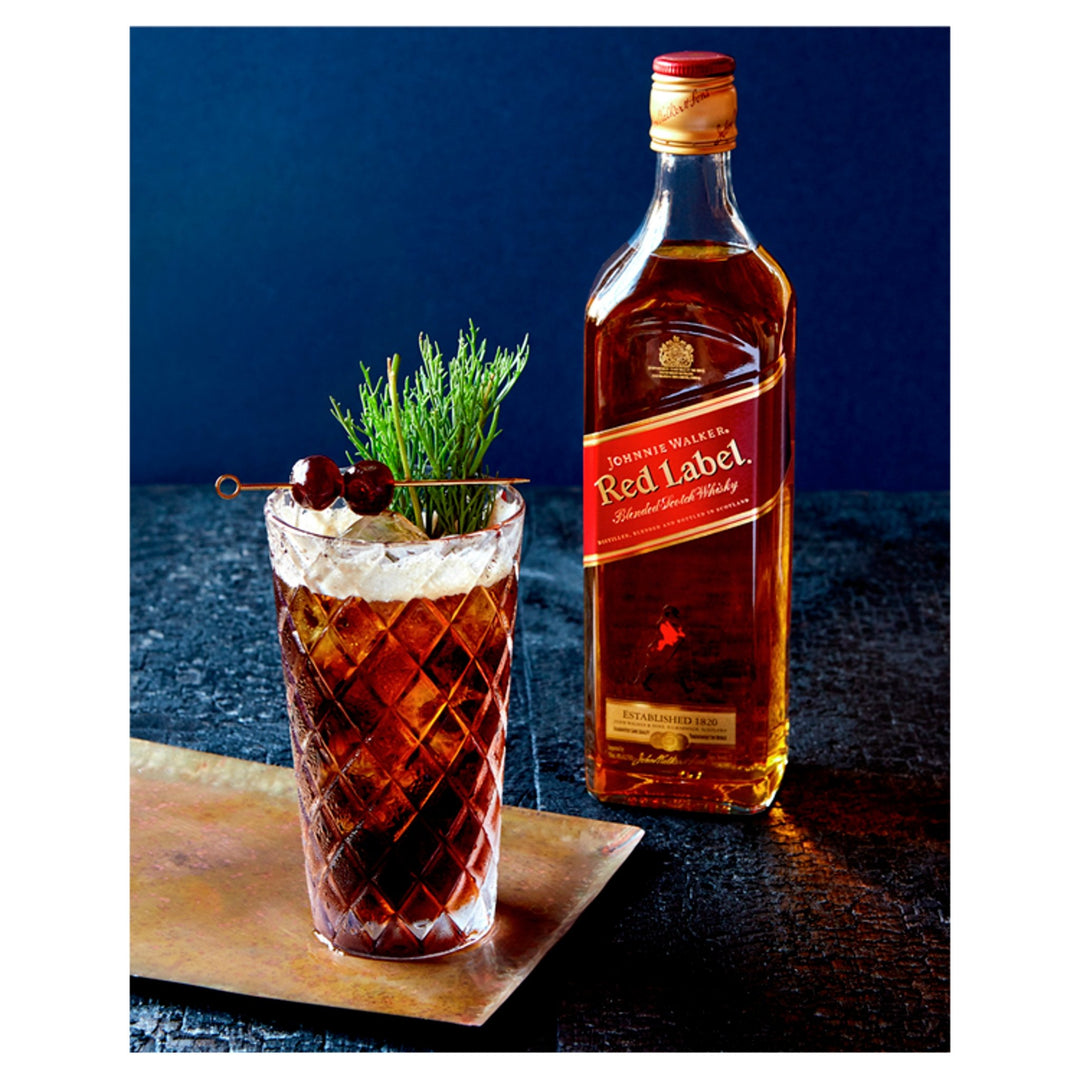 aspekt reagere importere Johnnie Walker Red Label Blended Scotch Whisky 70cl – Fletcher Drinks